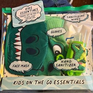 KIDS ESSENTIALS.   BOY